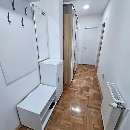 Apartment Only 4